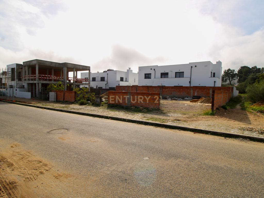 Lote de terreno de 200m2 para construção de Moradia em Palmela Aires - Image 11