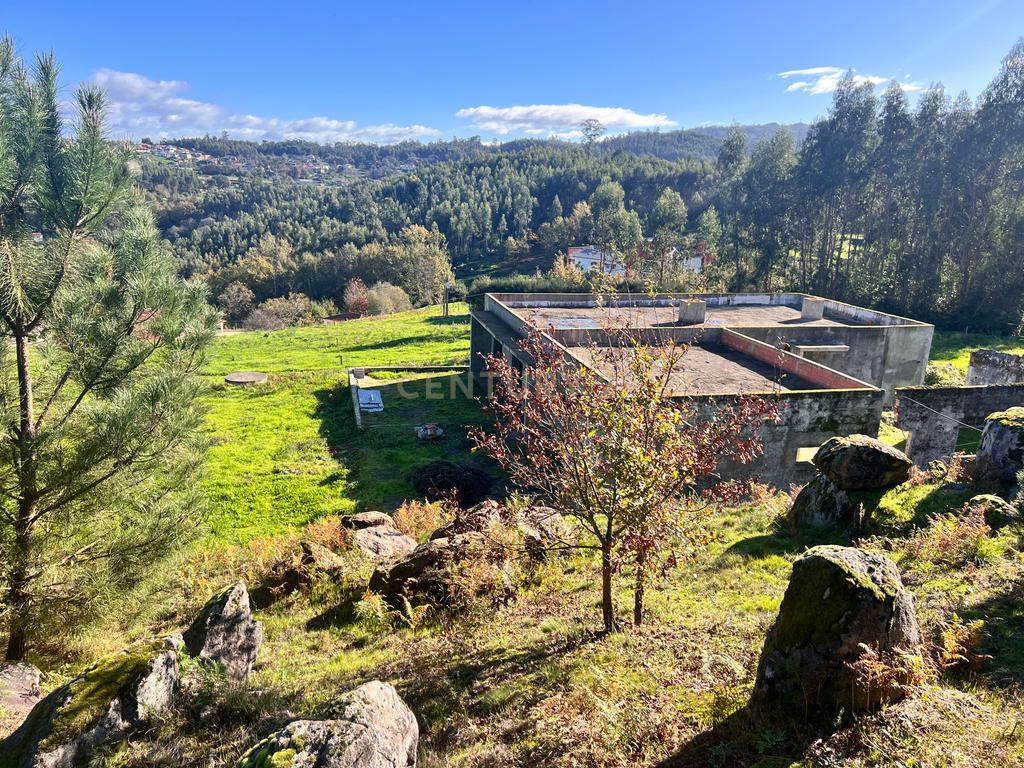 Moradia em construção com 286m2 e 9.400m2 de terreno em Souto de Lafões, Oliveira de Frades - Image 29