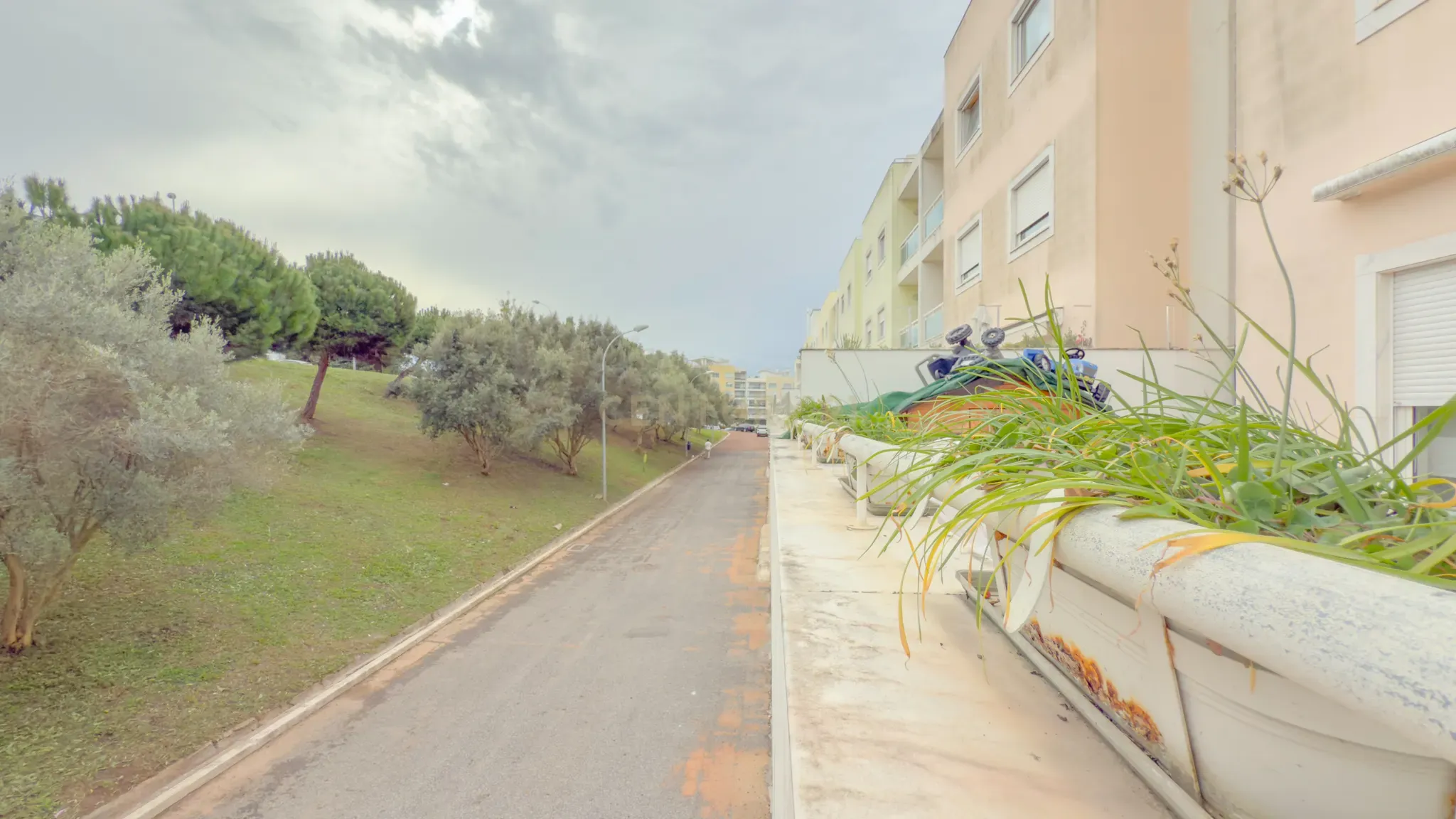 Magnifico apartamento T3 no Fórum Oeiras, com terraço privado 40m2, boa exposição solar, boas áreas e com tudo perto de si! - Image 56