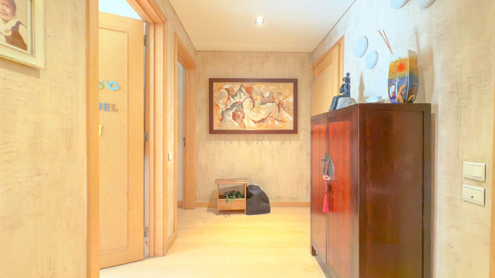Magnifico apartamento T3 no Fórum Oeiras, com terraço privado 40m2, boa exposição solar, boas áreas e com tudo perto de si! - Image 64