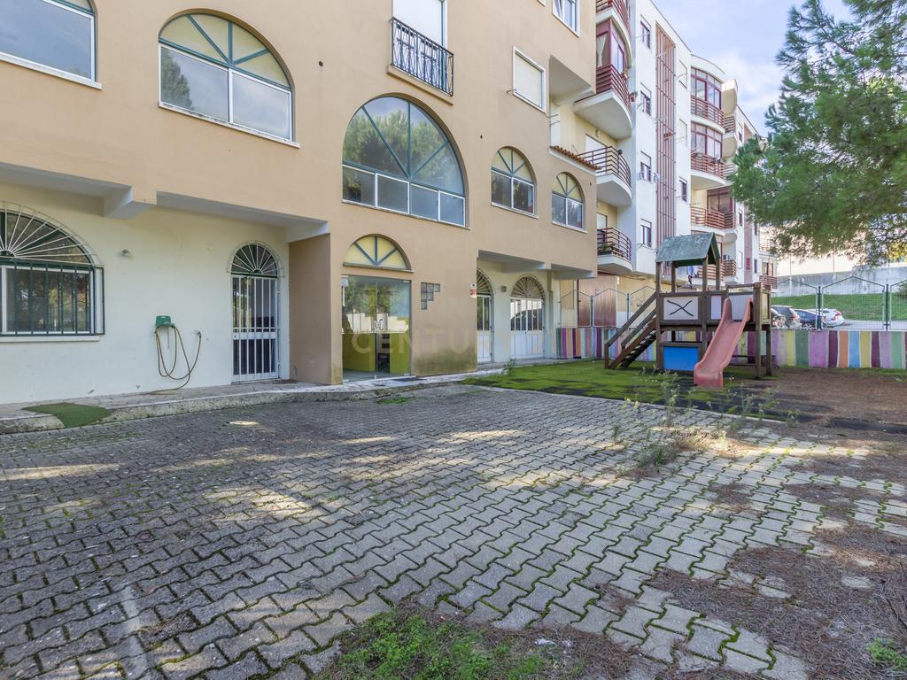Feijó - Almada - Investimento - Image 3