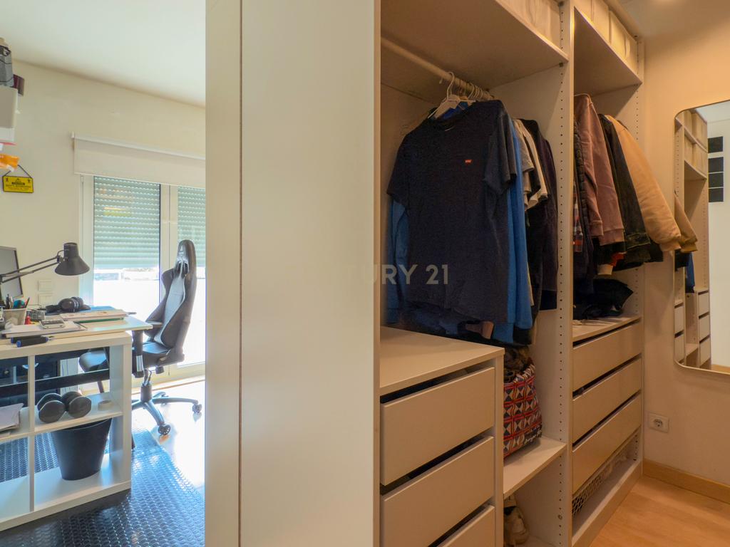 Magnifico apartamento T3 no Fórum Oeiras, com terraço privado 40m2, boa exposição solar, boas áreas e com tudo perto de si! - Image 72