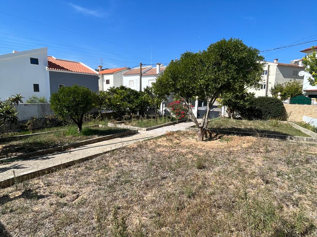 Lote de Terreno para Construção - Image 1