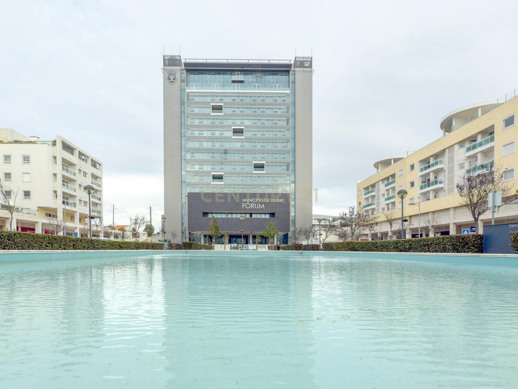 Magnifico apartamento T3 no Fórum Oeiras, com terraço privado 40m2, boa exposição solar, boas áreas e com tudo perto de si! - Image 92