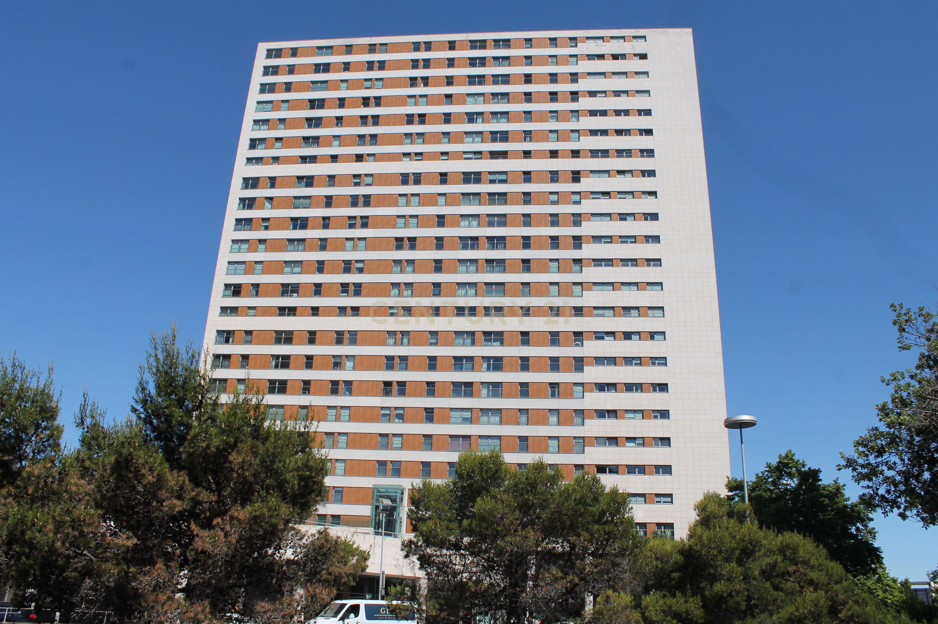 Apartamento T1 vista rio, edifício PANORAMIC, Parque das Nações - Image 20