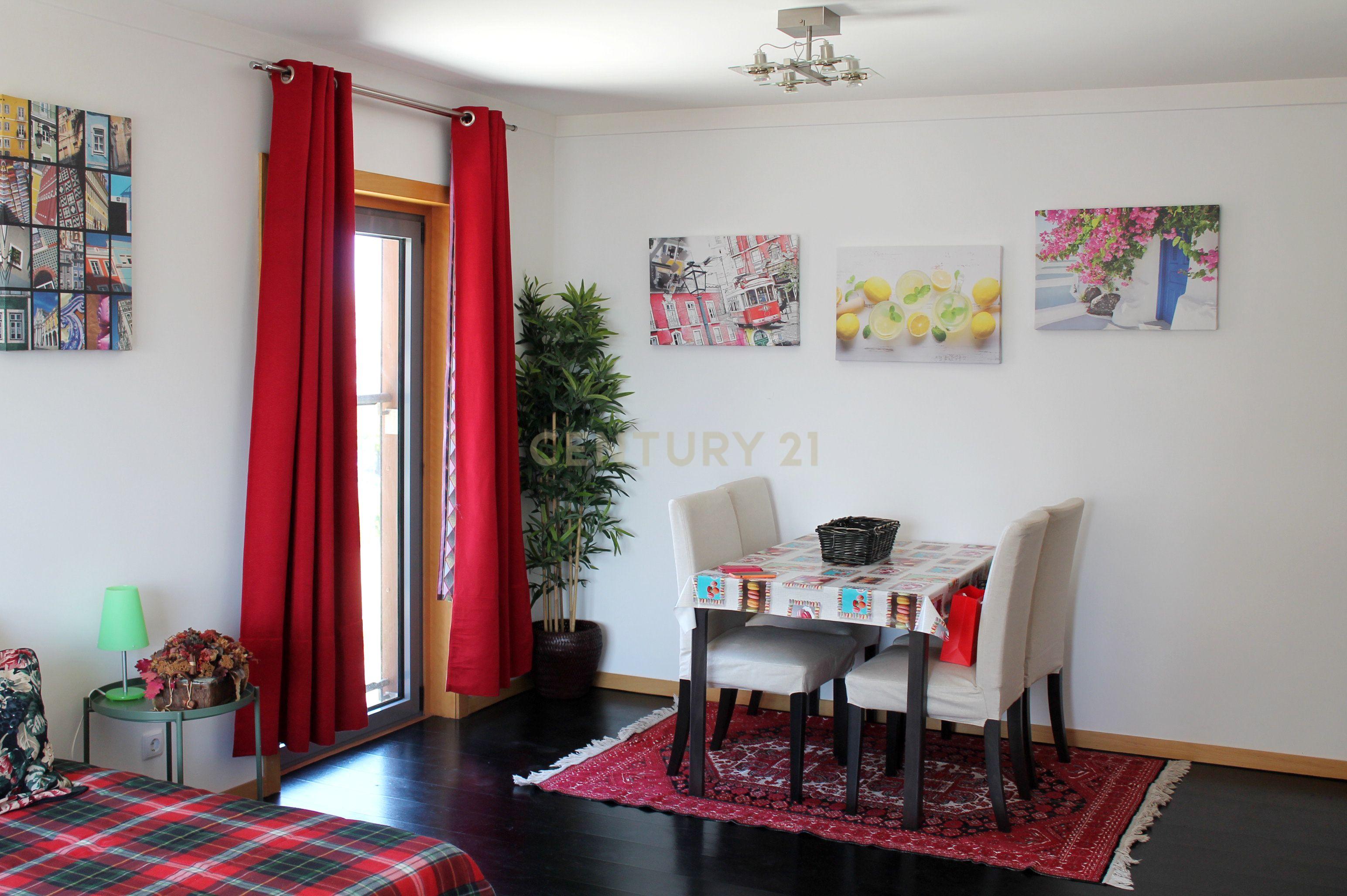 Apartamento T1 vista rio, edifício PANORAMIC, Parque das Nações - Image 11
