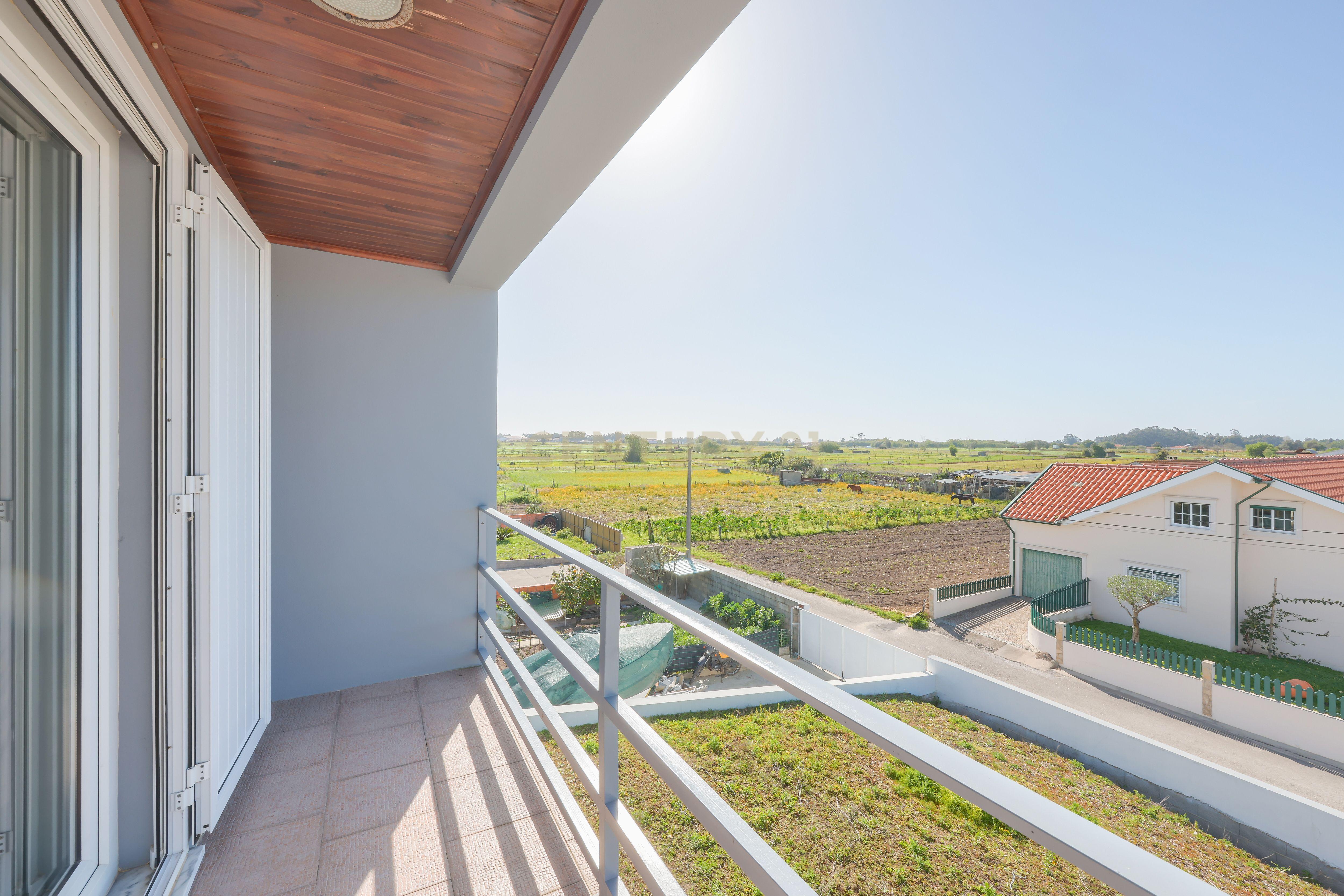 Moradia T5 isolada em Cacia - Image 74