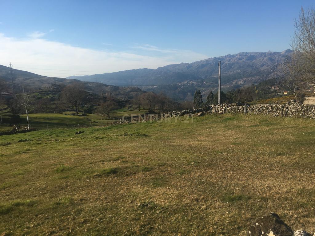 Quinta com água Nascente na Zona de Gerês - Image 31