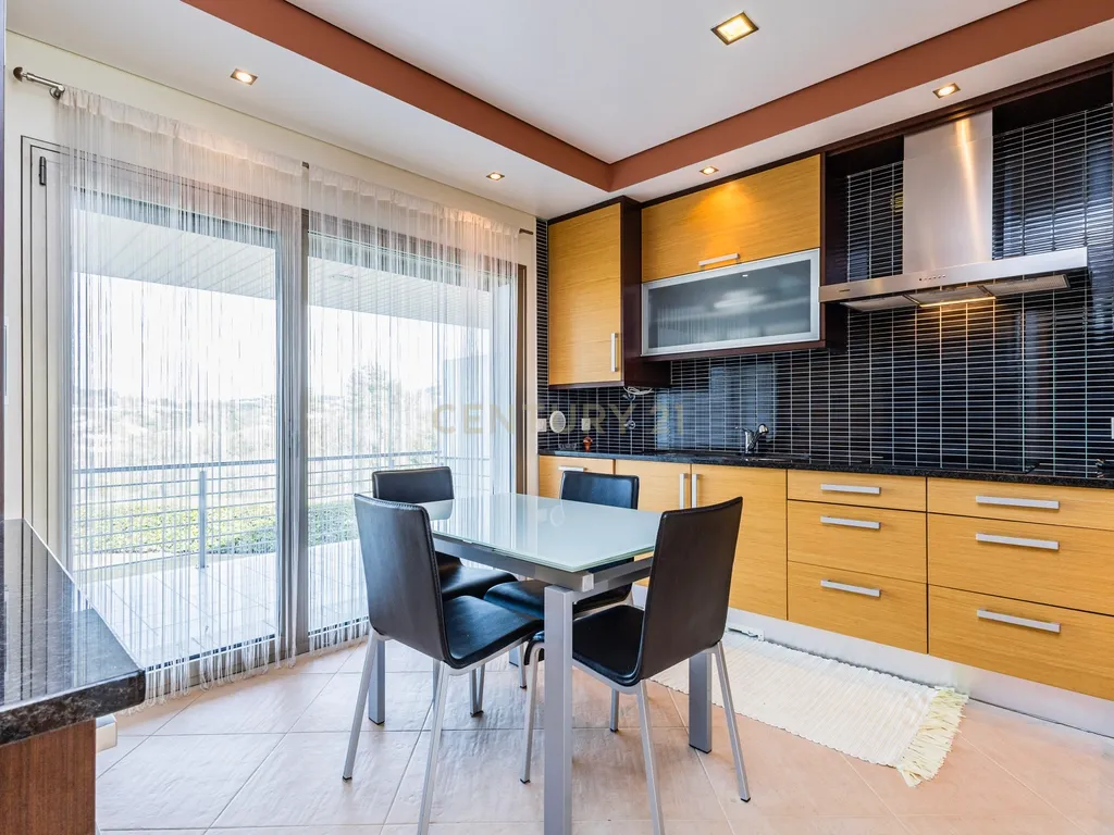 Apartamento T3 Duplex para venda em Pombal - Image 7