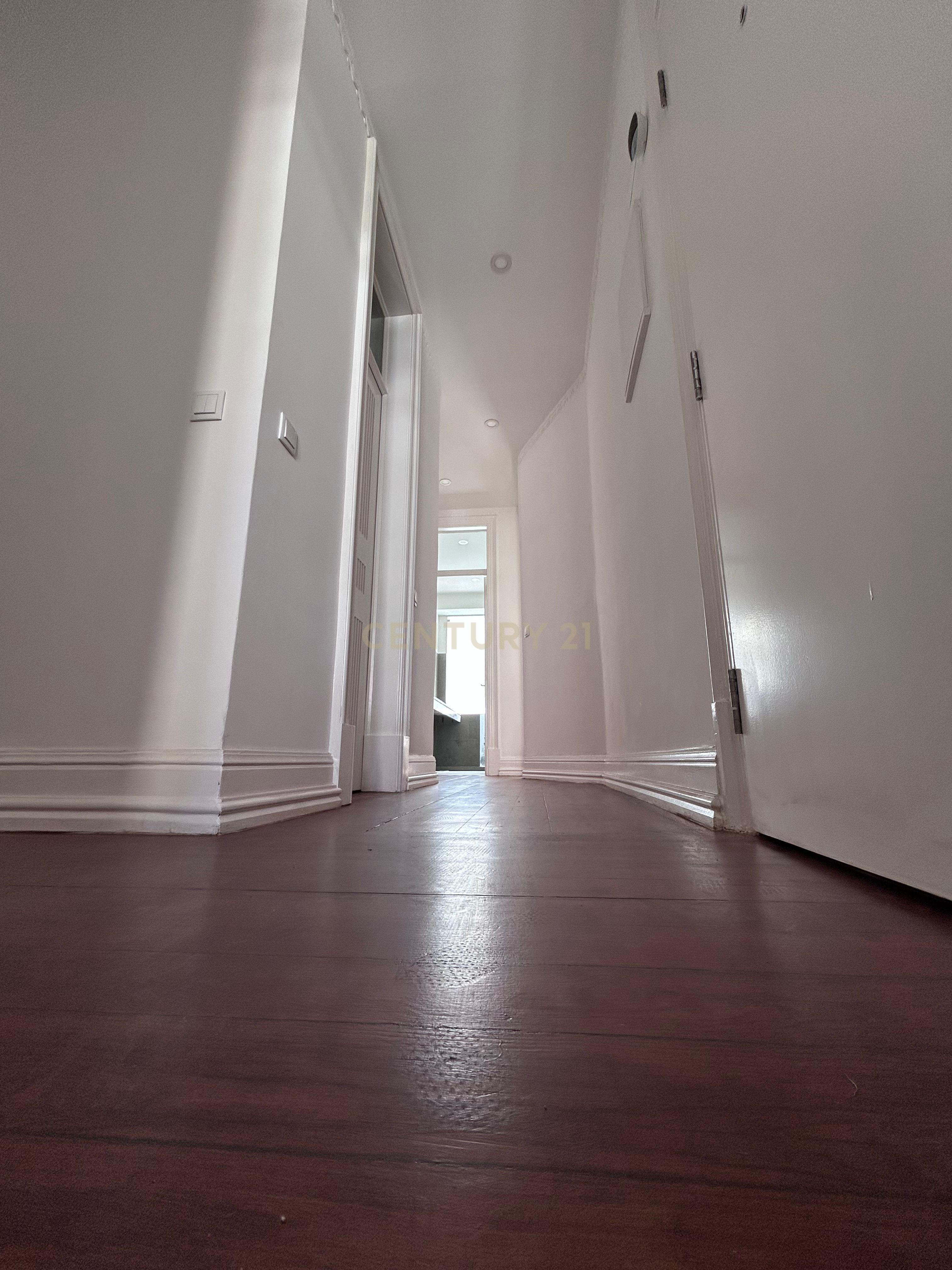 Apartamento T2 em Lisboa, na Av. Joaquim António de Aguiar - Image 24