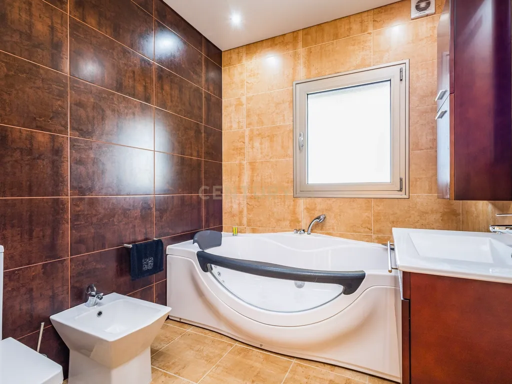 Apartamento T3 Duplex para venda em Pombal - Image 15