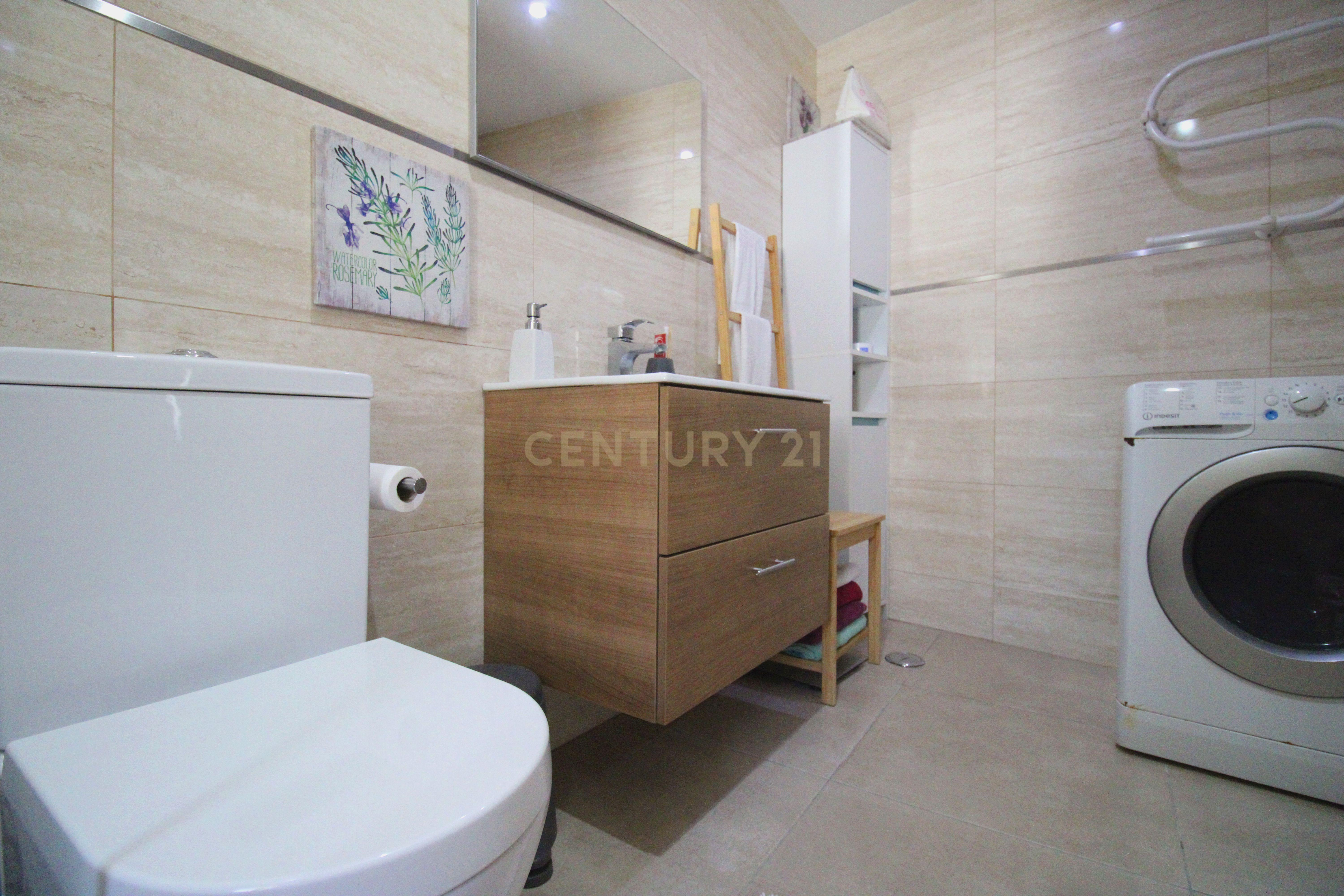 Moradia T1+1 em Arrentela ( Junto á Baía do Seixal) - Image 12