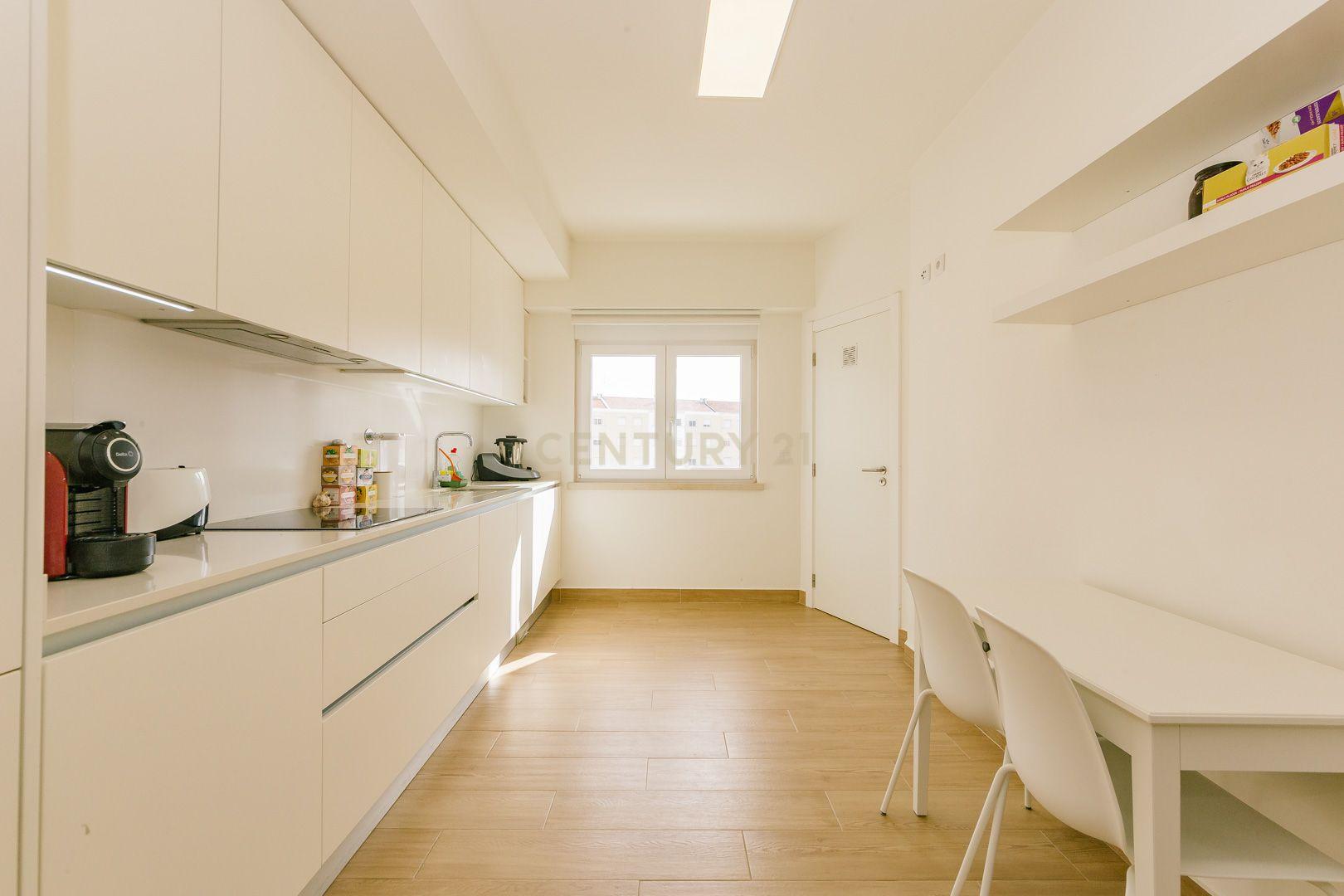 Apartamento T3 no Montijo - Image 4