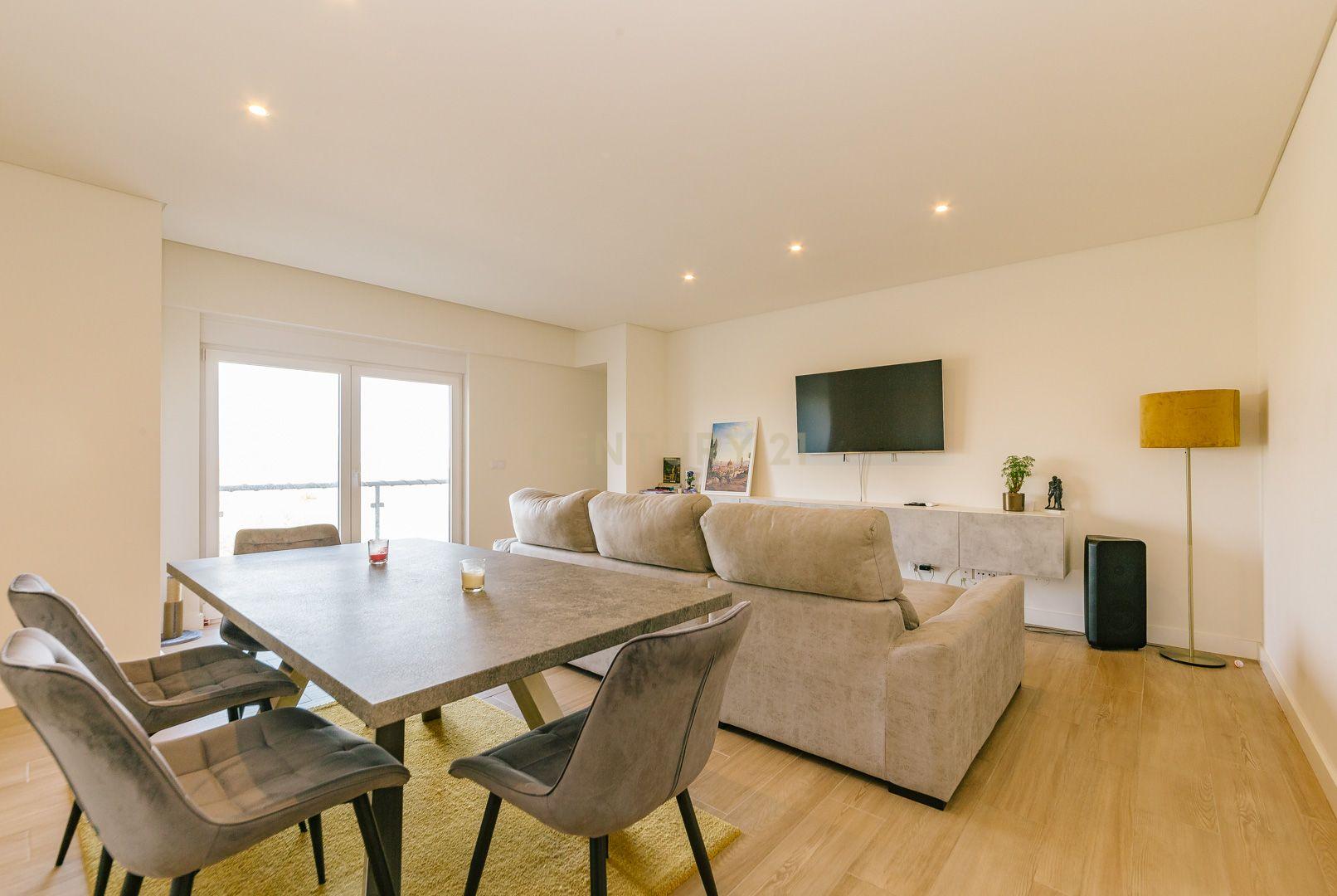 Apartamento T3 no Montijo - Image 2