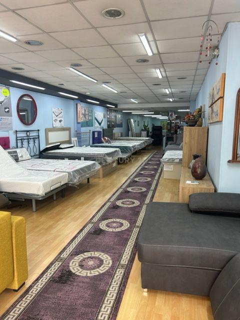 undefined - Image 3