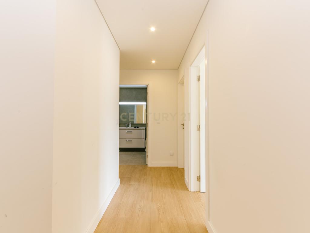 Apartamento T3 no Montijo - Image 15