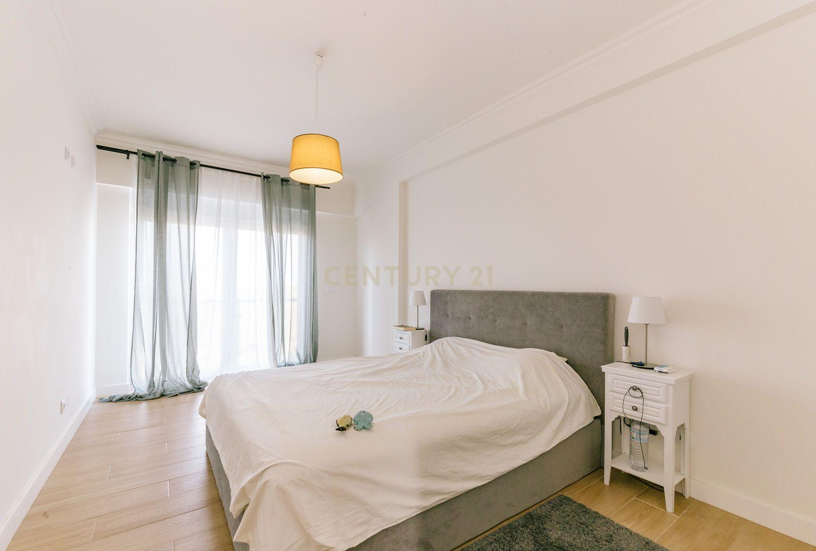 Apartamento T3 no Montijo - Image 18