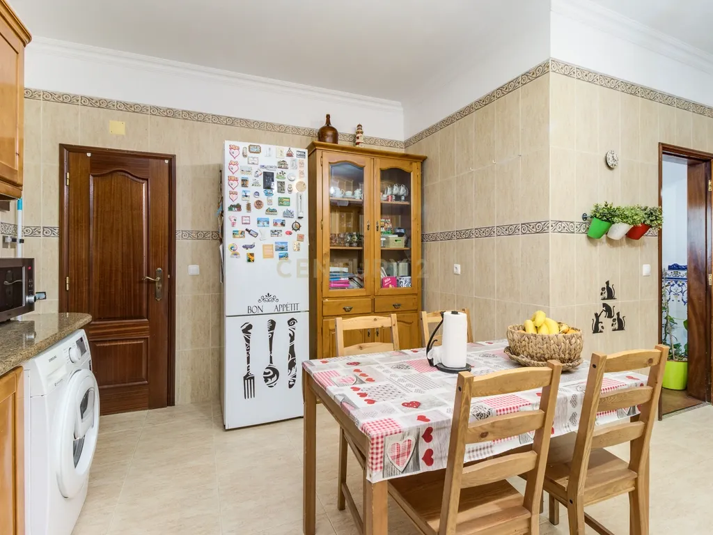 Excelente Moradia T3 no casal do brejo-Dona Maria - Image 38