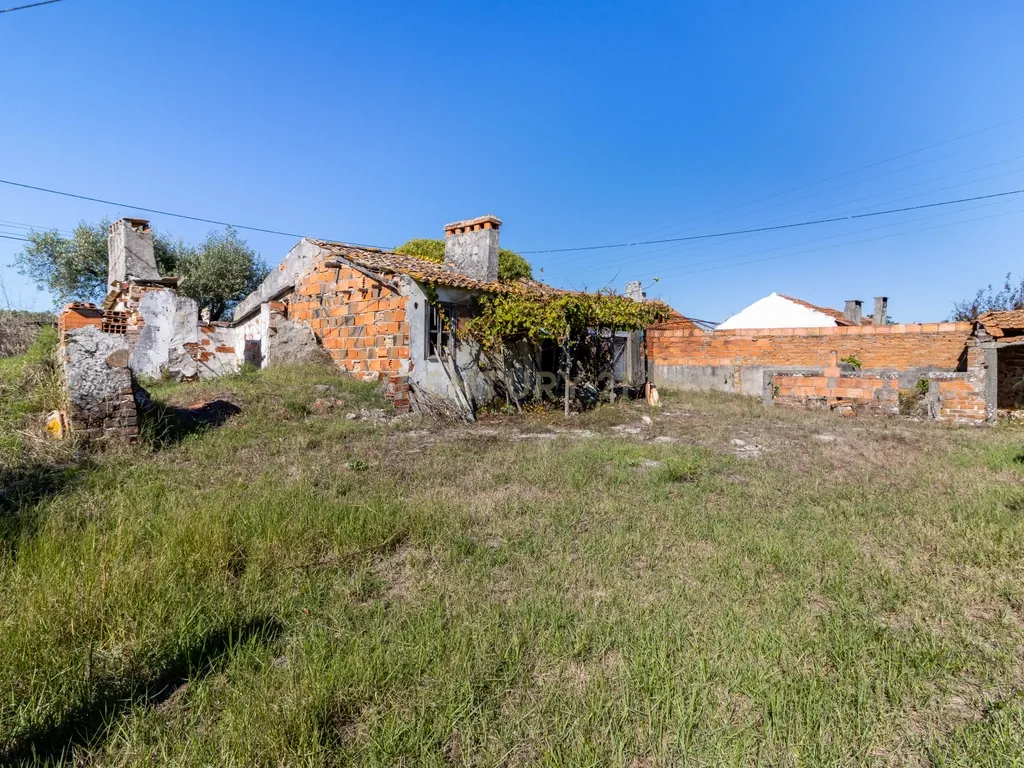 Terreno no Pilado (Urbanizável) - Marinha Grande - Image 1