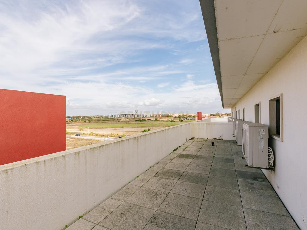 Apartamento T3 no Montijo - Image 39
