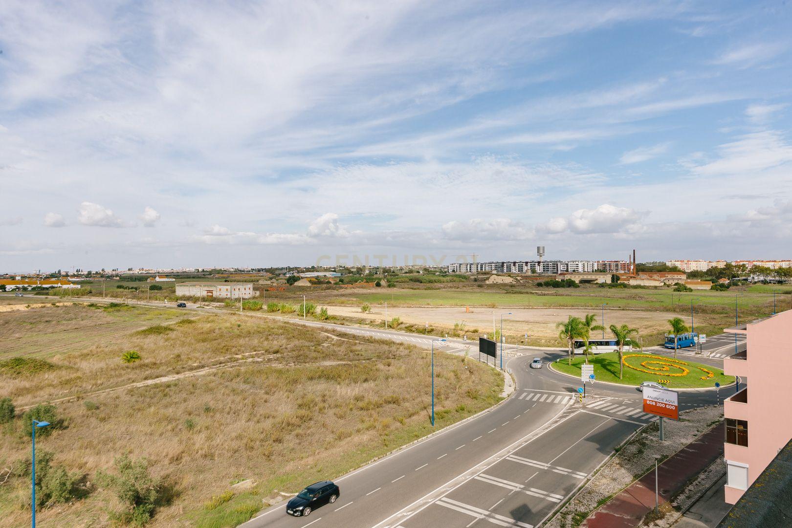 Apartamento T3 no Montijo - Image 45