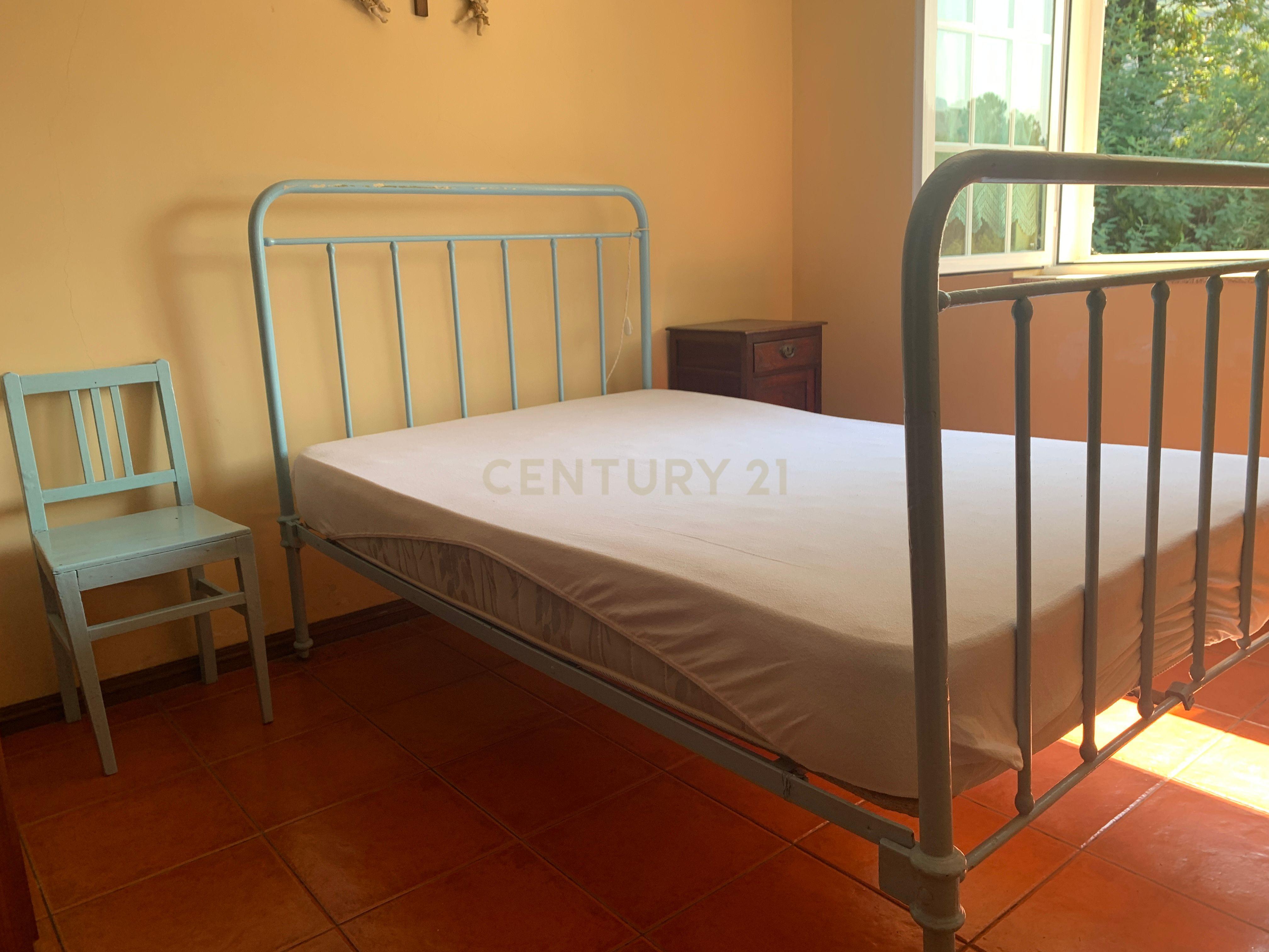 Moradia Térrea com 10.000m2 tereno no Gerês - Image 15