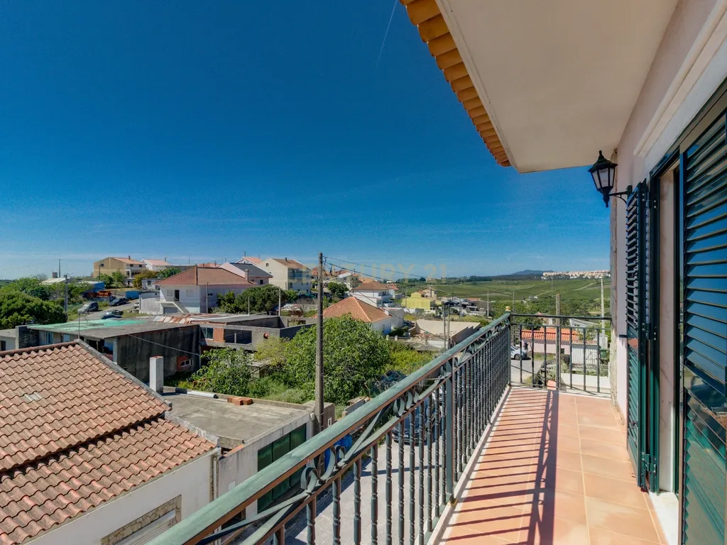 Excelente Moradia T3 no casal do brejo-Dona Maria - Image 4