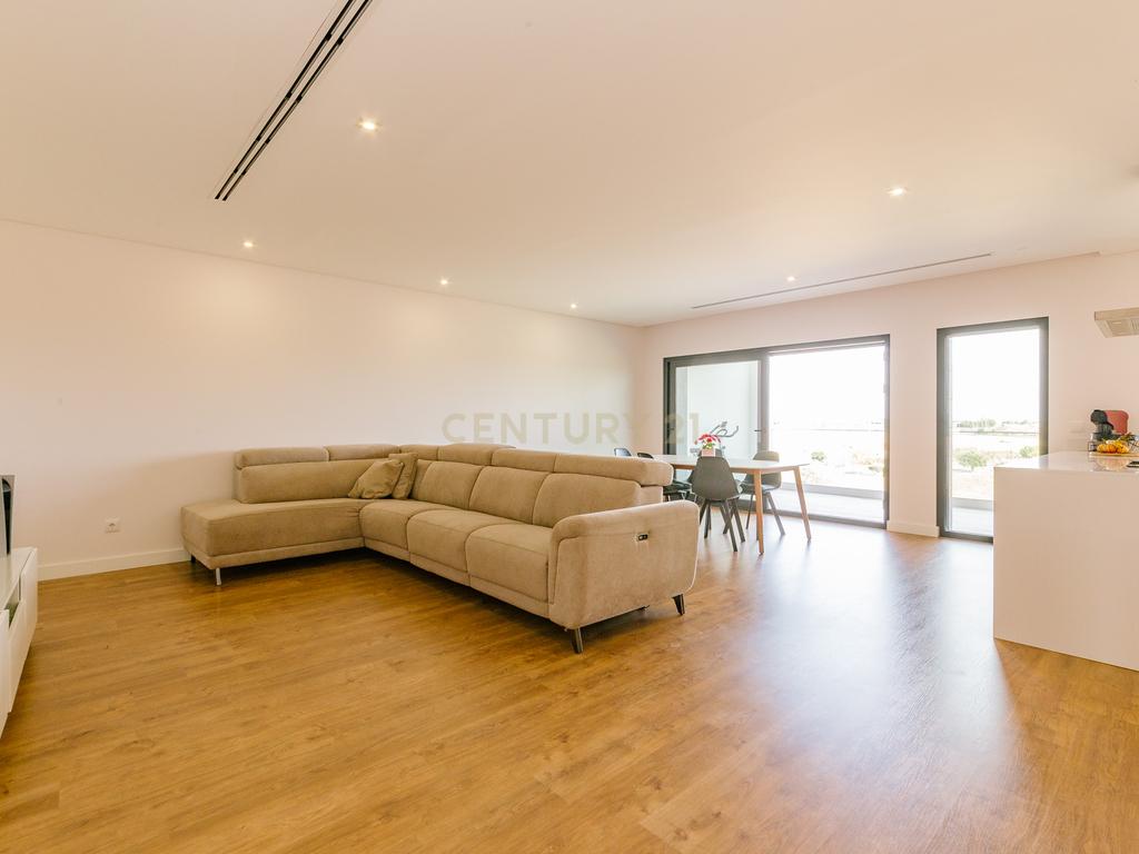 Duplex Urbanização Pinus - Image 1