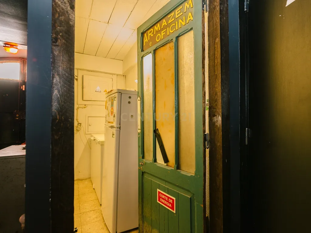 Bar com cozinha equipada - LISBOA - SÃO BENTO - Image 12