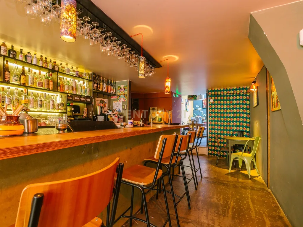 Bar com cozinha equipada - LISBOA - SÃO BENTO - Image 5