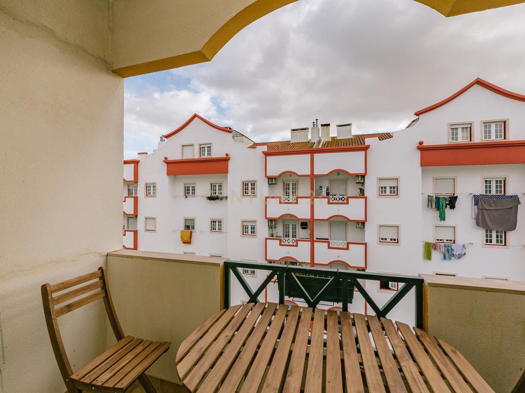 Apartamento T5 Duplex em Alcochete para venda. - Image 2