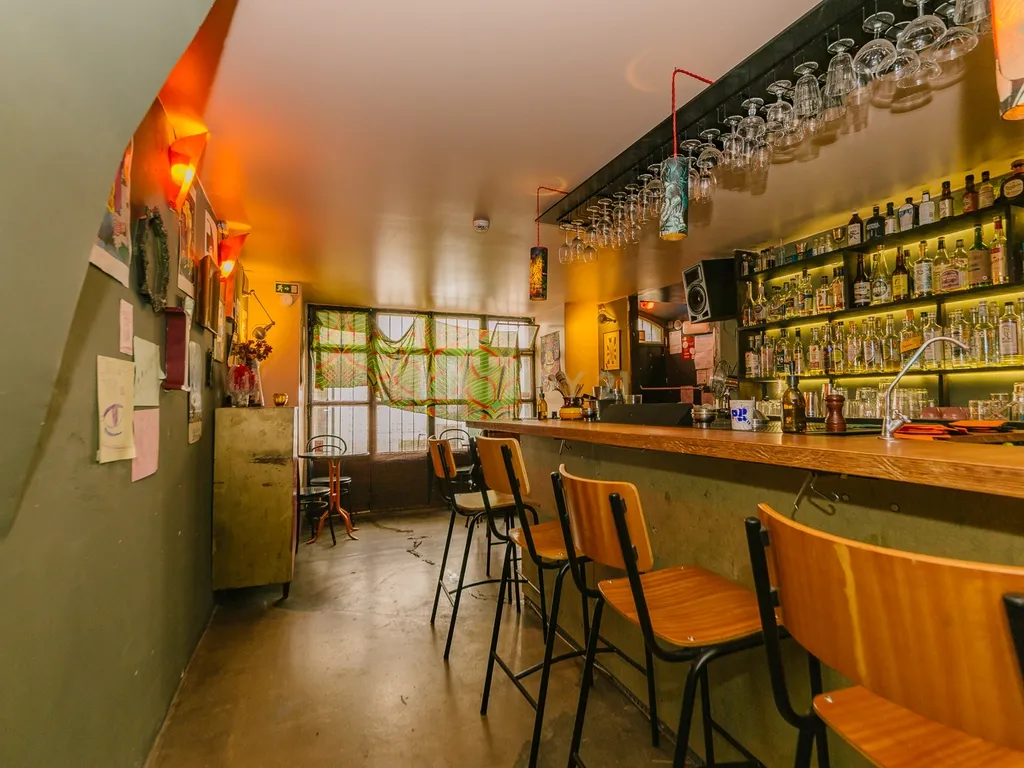 Bar com cozinha equipada - LISBOA - SÃO BENTO - Image 31