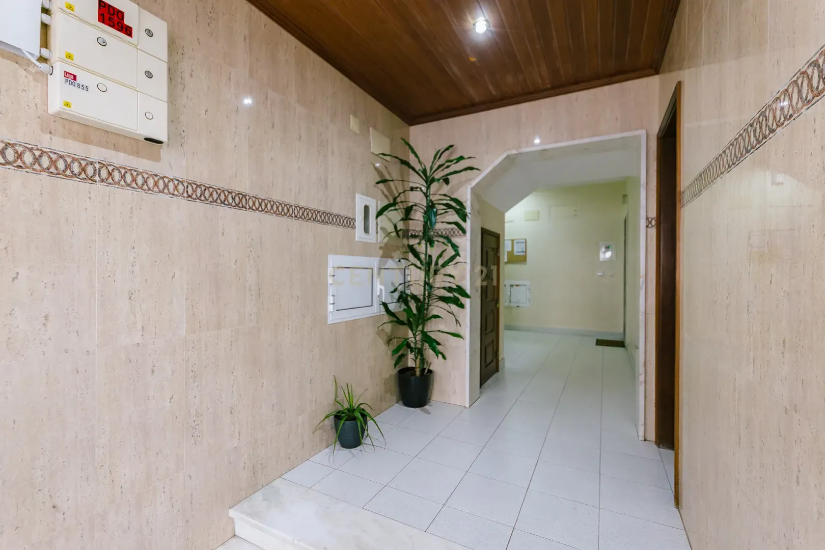 Apartamento T5 Duplex em Alcochete para venda. - Image 9