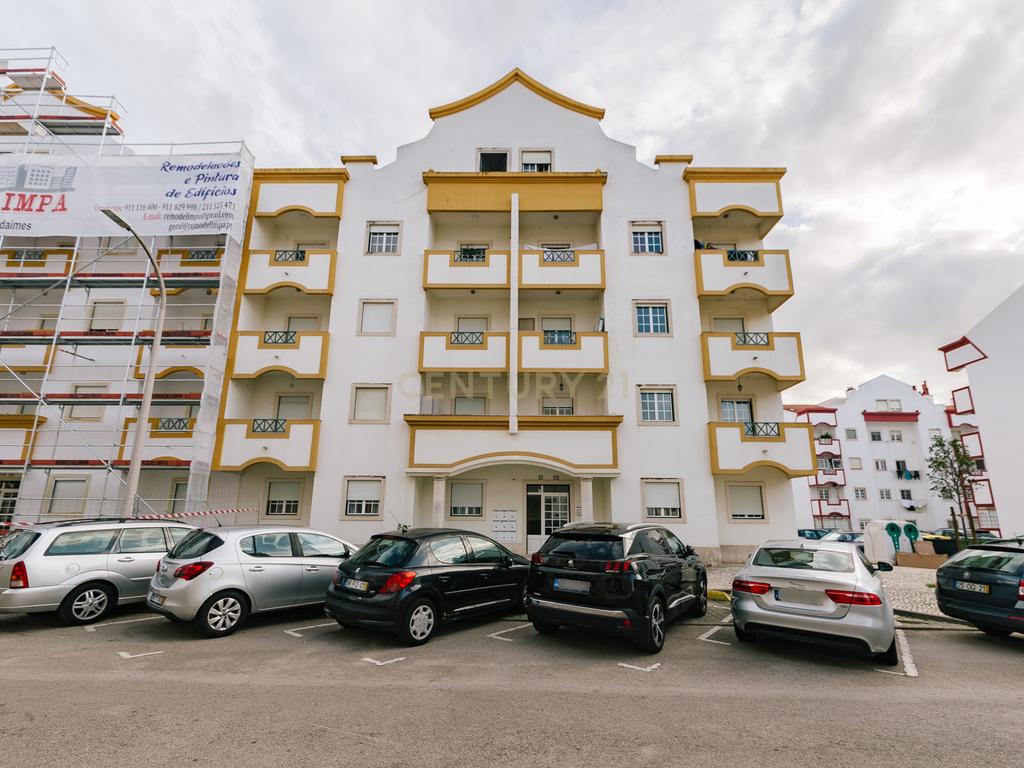 Apartamento T5 Duplex em Alcochete para venda. - Image 10