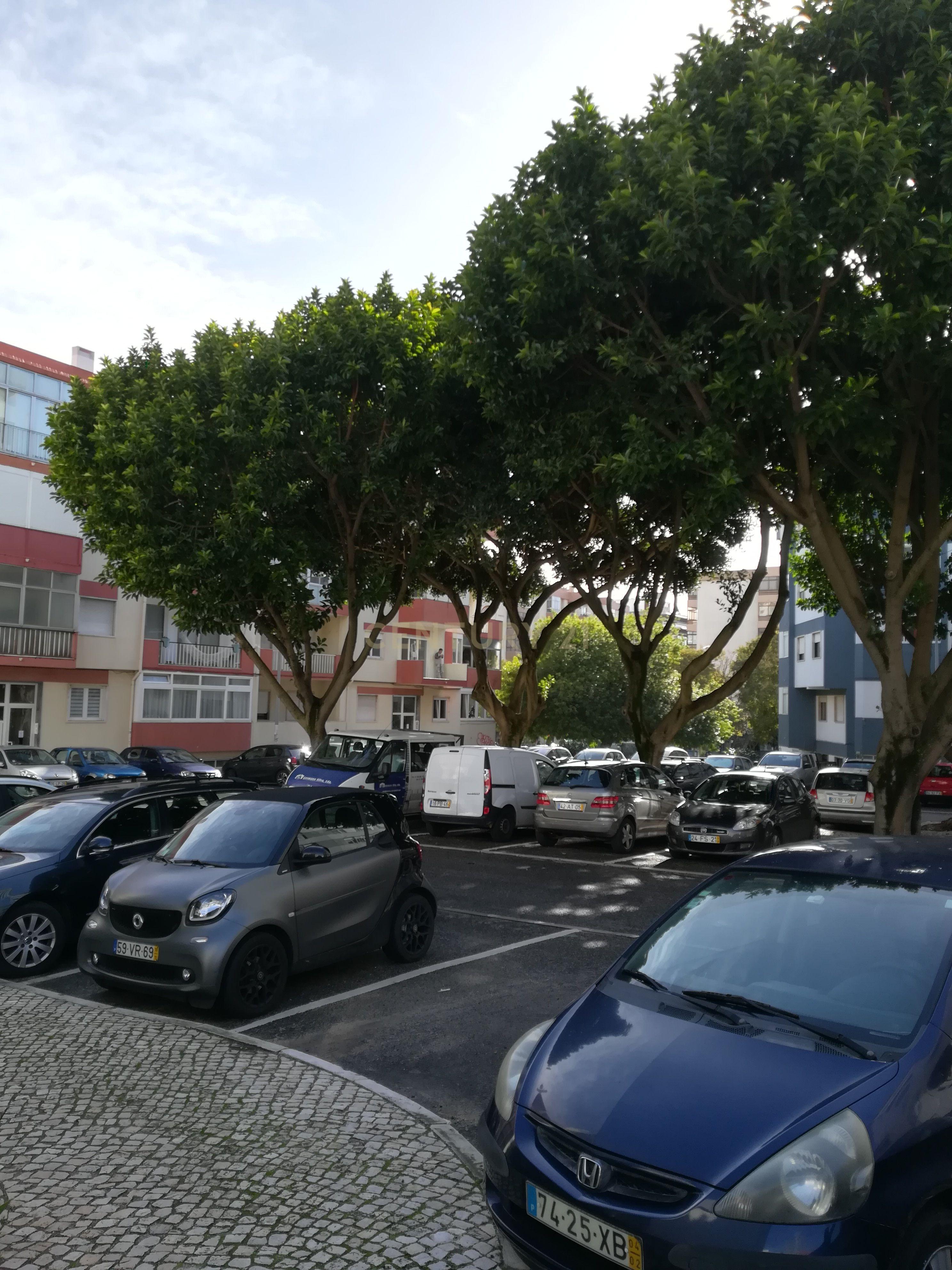Fotografia 3 de Apartamento T1 em Oeiras com Vista para a Cidade