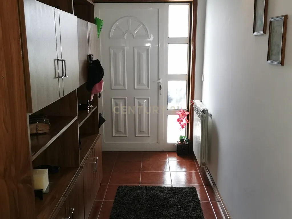 Casa T3 em, Chaves - Oportunidade Imperdível! - Image 6
