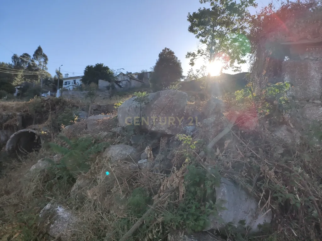 Quinta De Além com casa rústica em ruína para reabilitação total de 2 quartos no centro de Cete, Paredes - Image 55