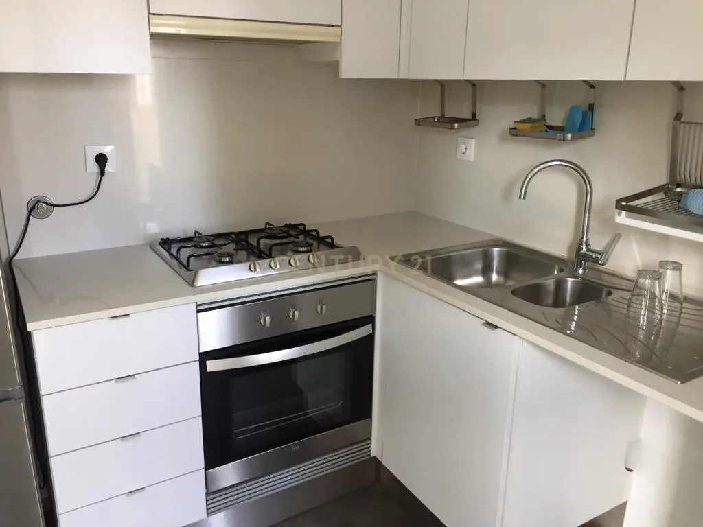 Apartamento T1 para venda em Lisboa - Avenidas Novas - Image 11