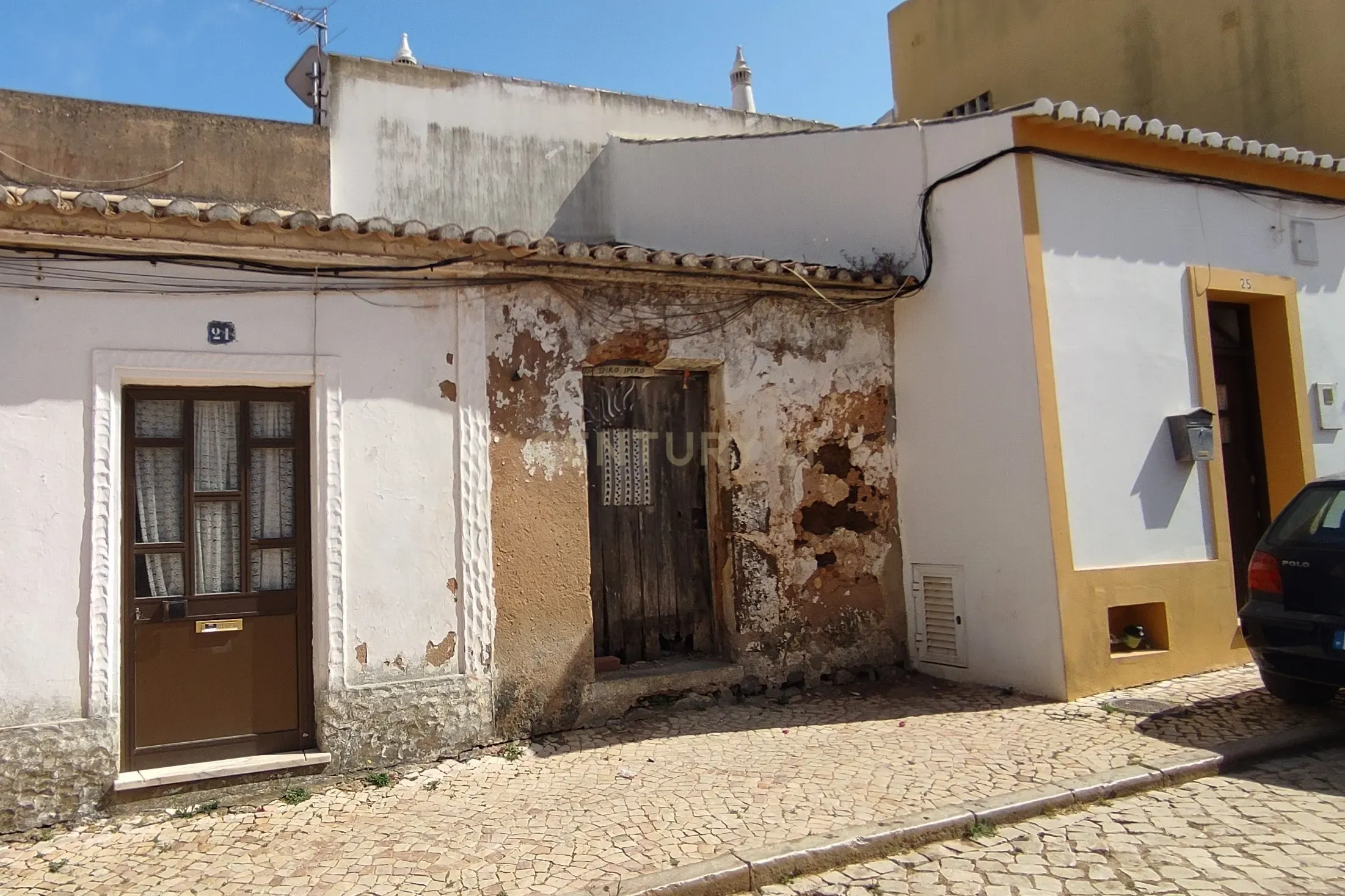 Ruína com Projeto de Moradia T1 em Barão de São João - Image 7