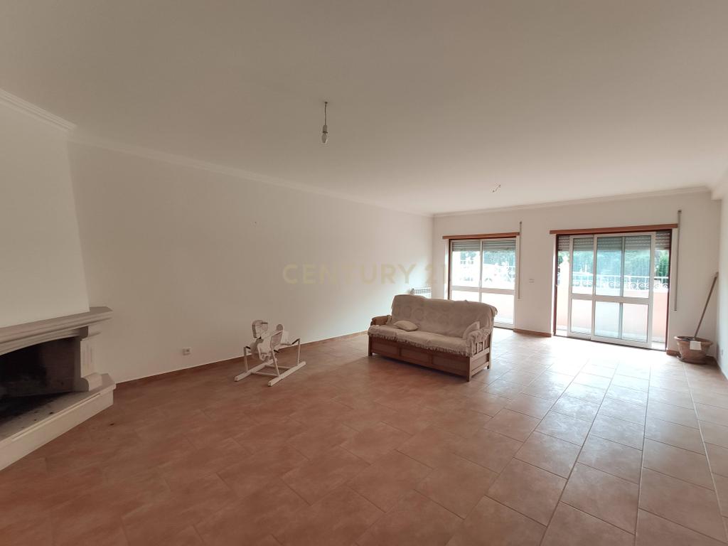 APARTAMENTO T3 - Image 3