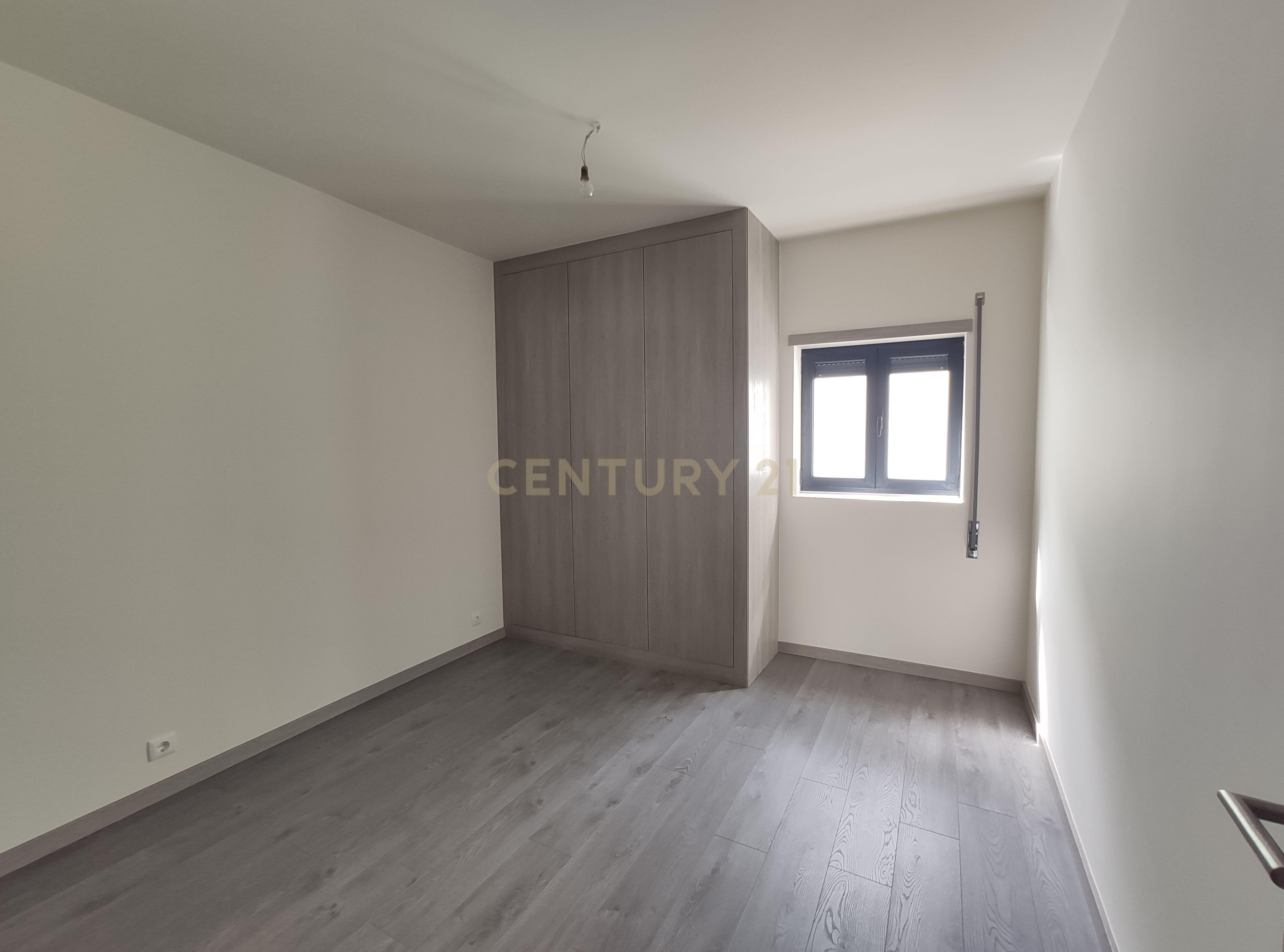 Fotografia 3 de T2 com Suite | 90 m² | Cozinha Equipada | Barosa – Leiria