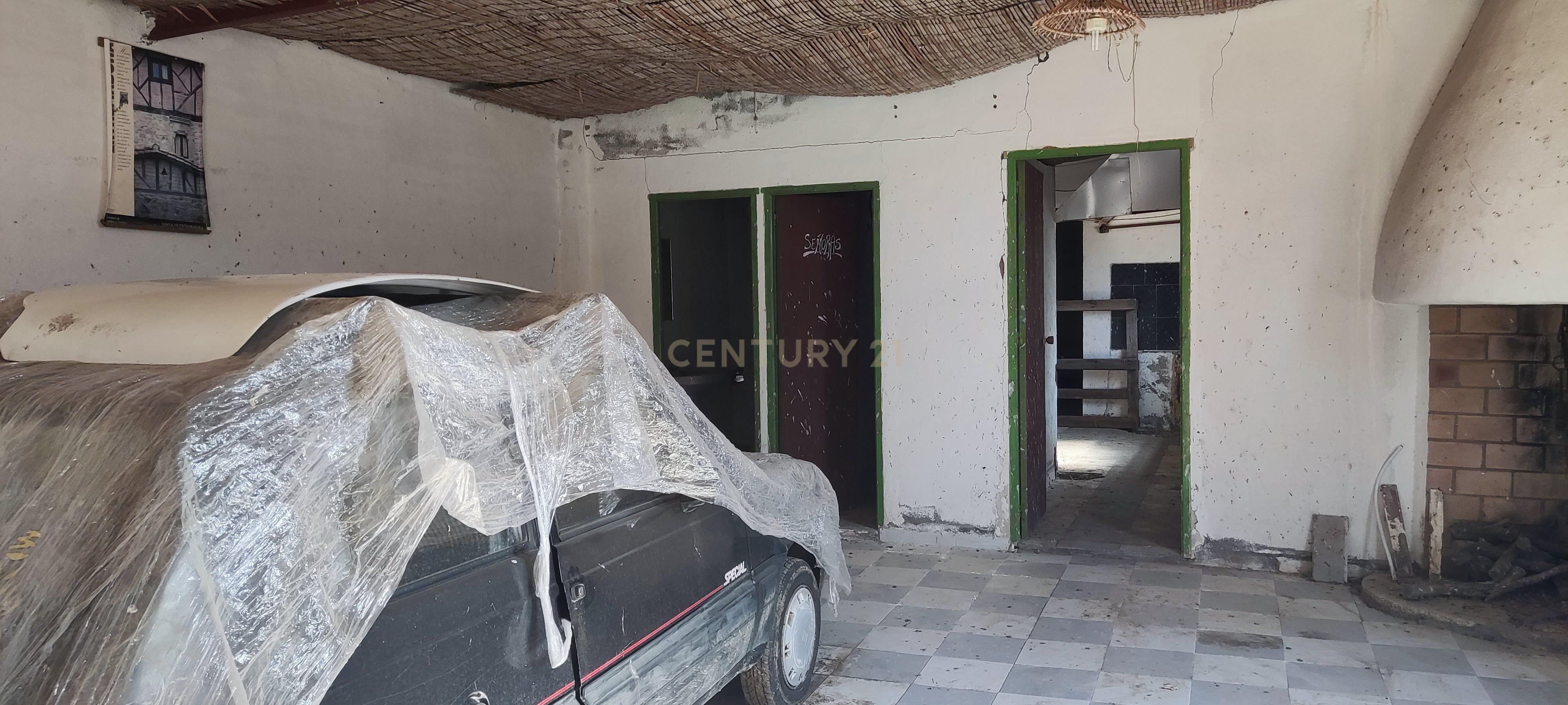 undefined - Image 40