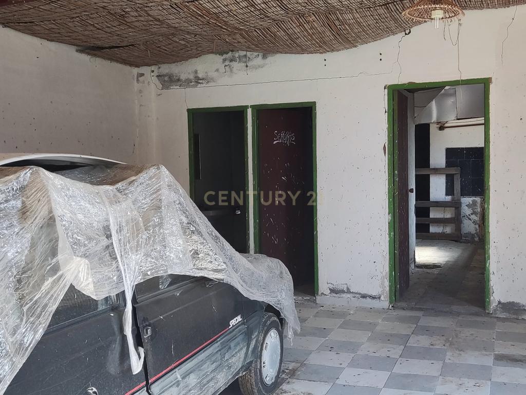 undefined - Image 40
