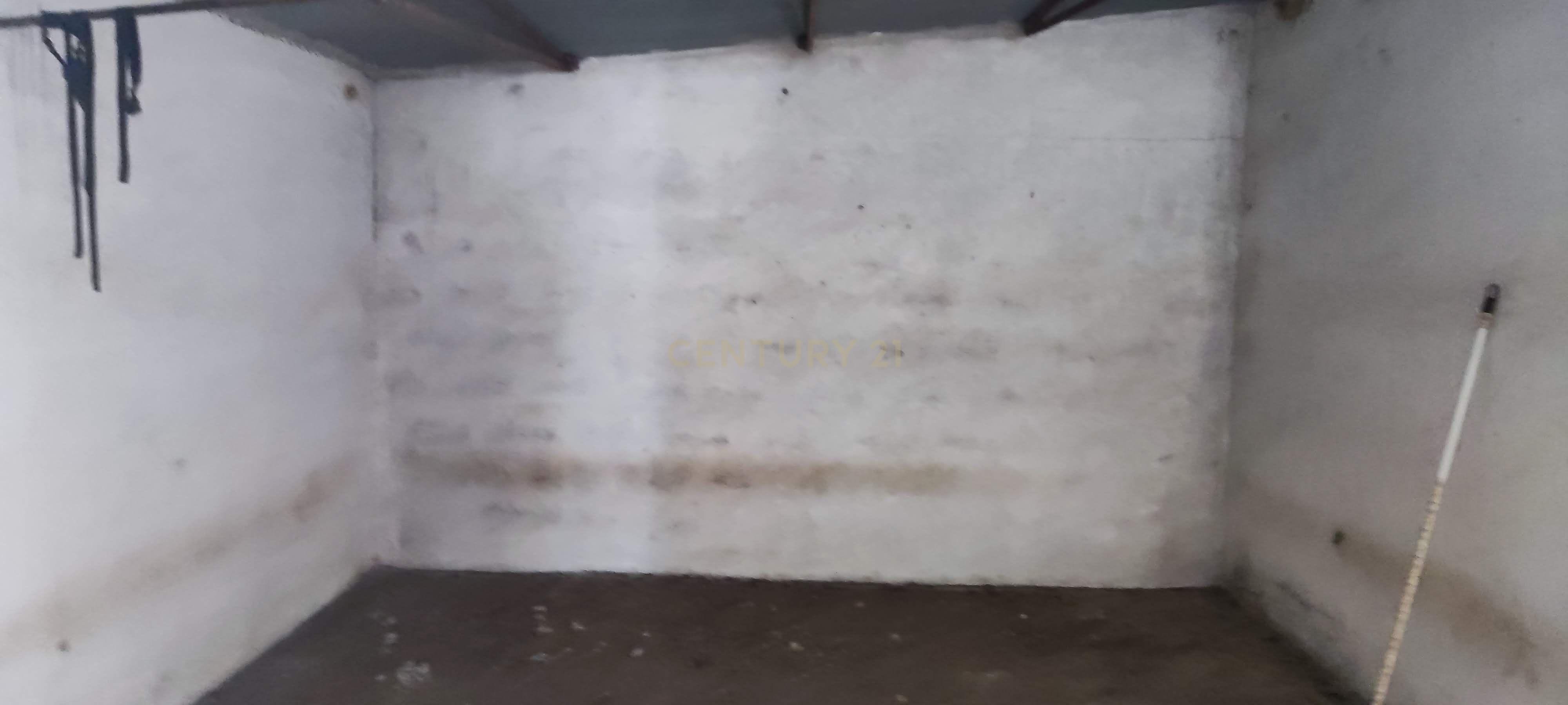undefined - Image 39