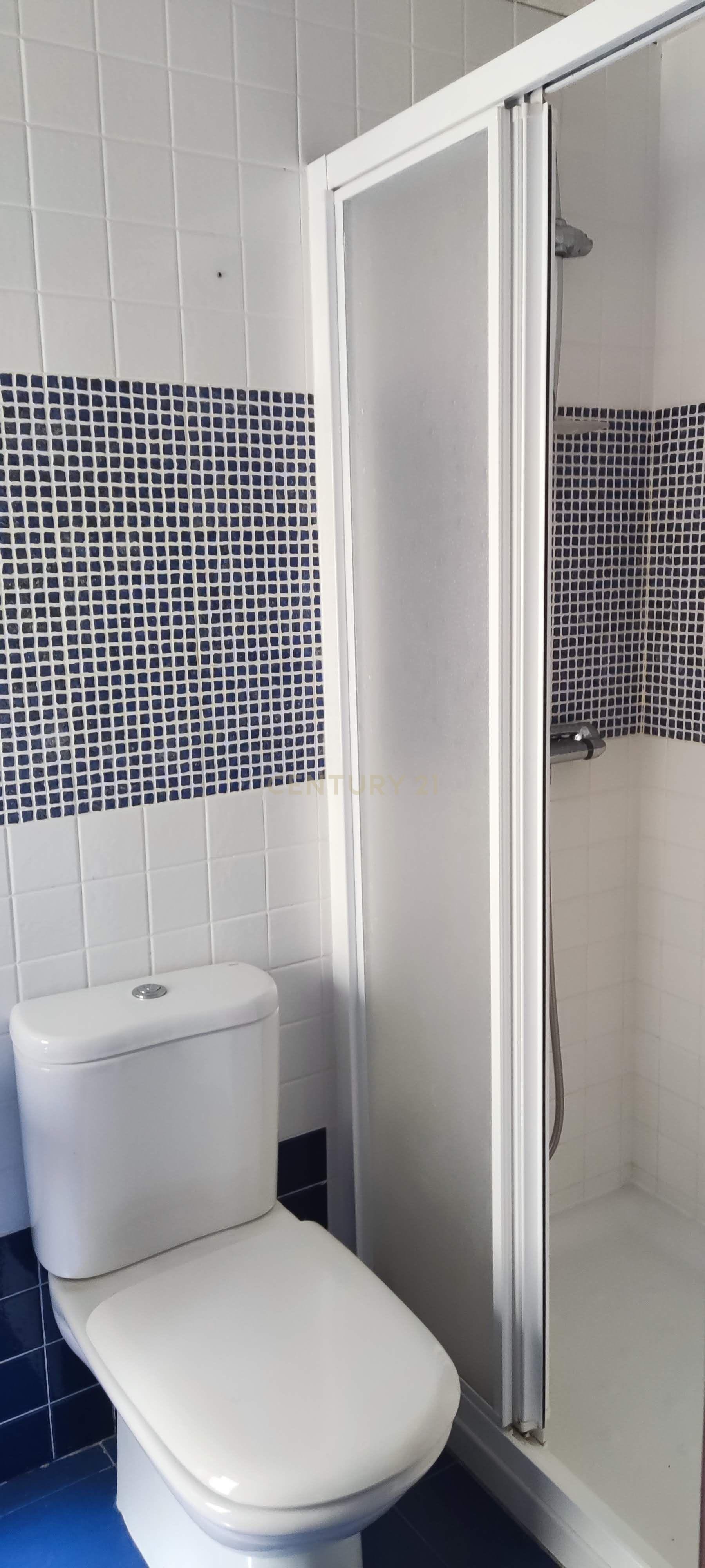 Casa Rústica com 10 Quartos e Elevador em Cáceres - Image 20
