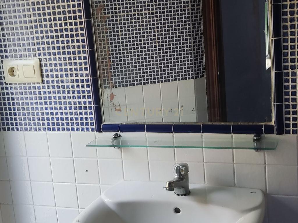 Casa Rústica com 10 Quartos e Elevador em Cáceres - Image 21