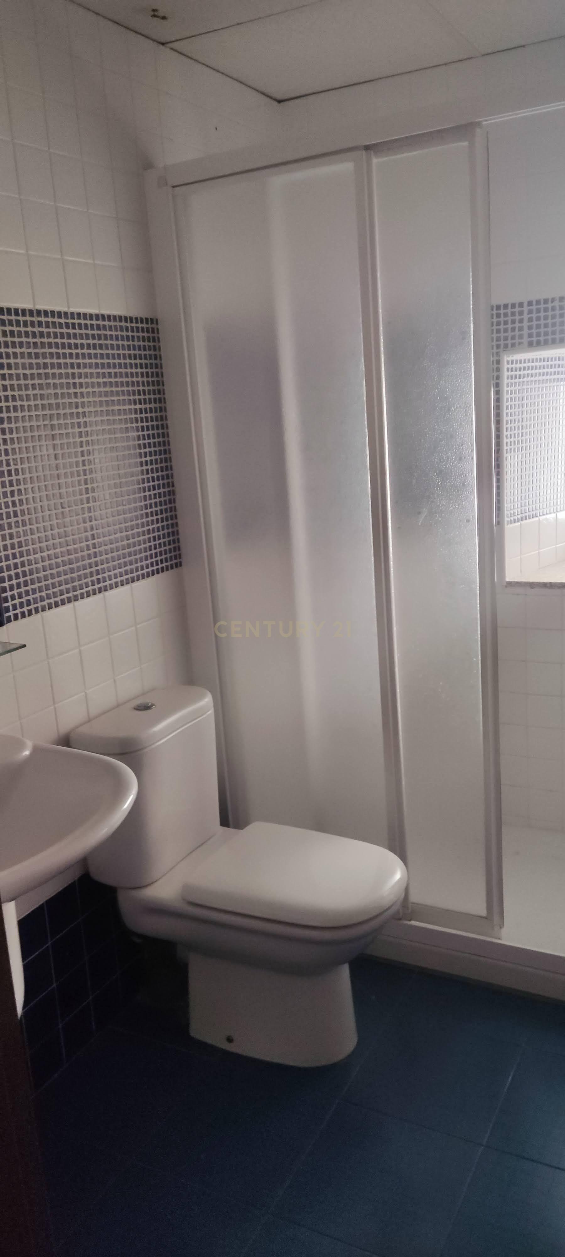 Casa Rústica com 10 Quartos e Elevador em Cáceres - Image 27