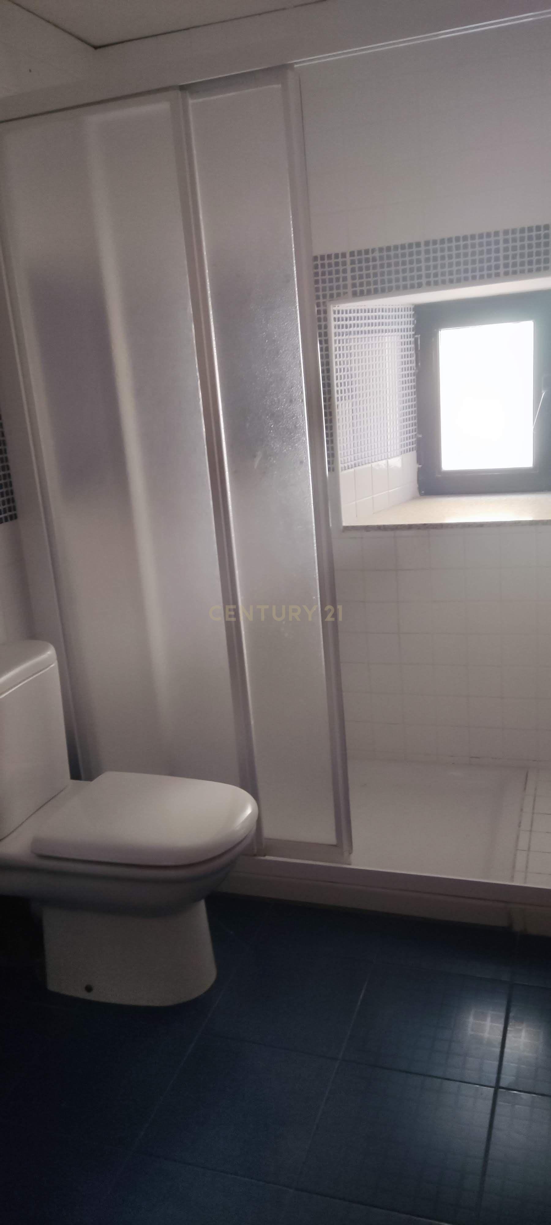 Casa Rústica com 10 Quartos e Elevador em Cáceres - Image 22