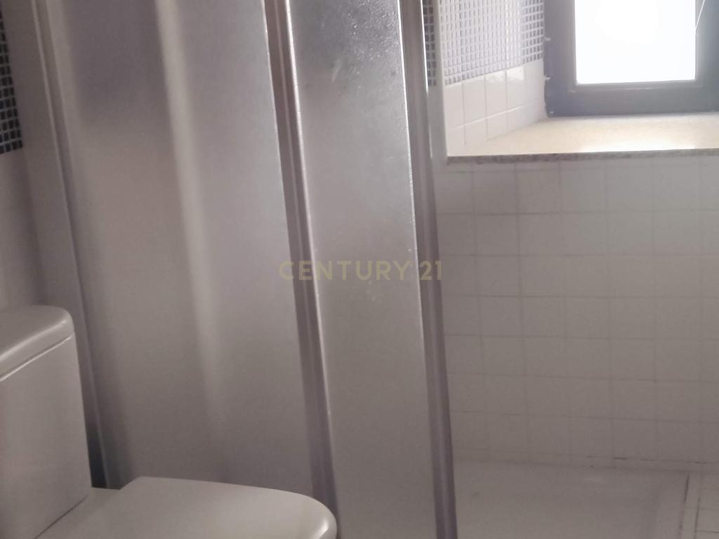 Casa Rústica com 10 Quartos e Elevador em Cáceres - Image 22