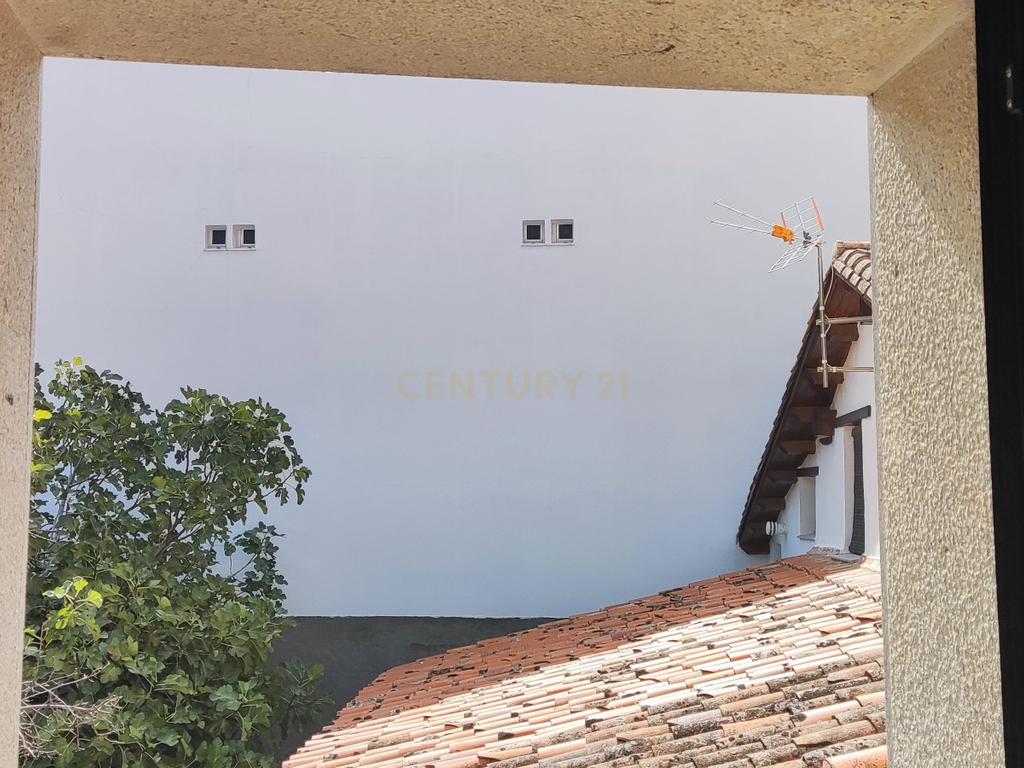 Casa Rústica com 10 Quartos e Elevador em Cáceres - Image 37
